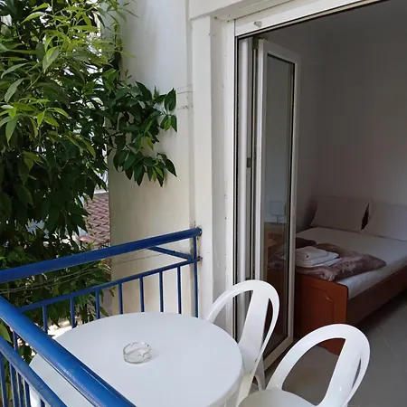 Apartment Leonidas Nea Peramos (Macedonia)
