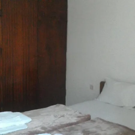 Apartment Leonidas *