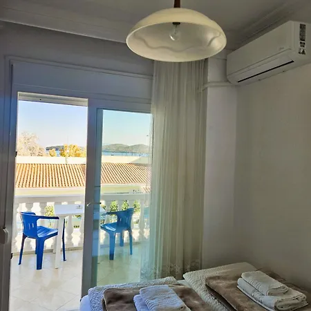 Apartment Leonidas *