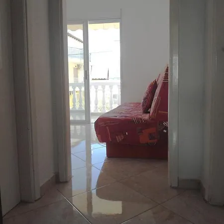 Leonidas Apartment Nea Peramos (Macedonia)