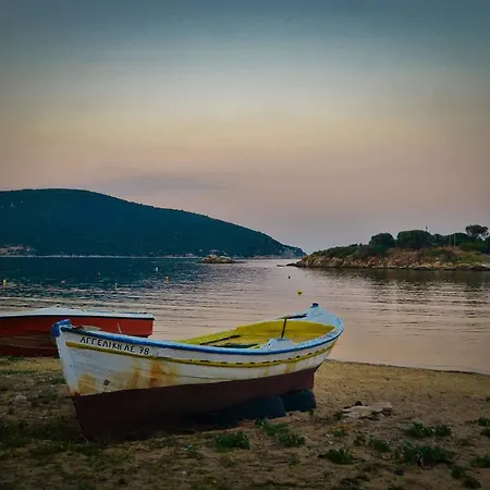 Leonidas Néa Péramos