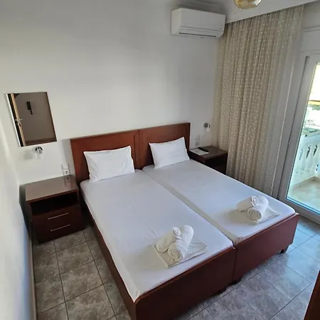 Apartamento Leonidas Néa Péramos