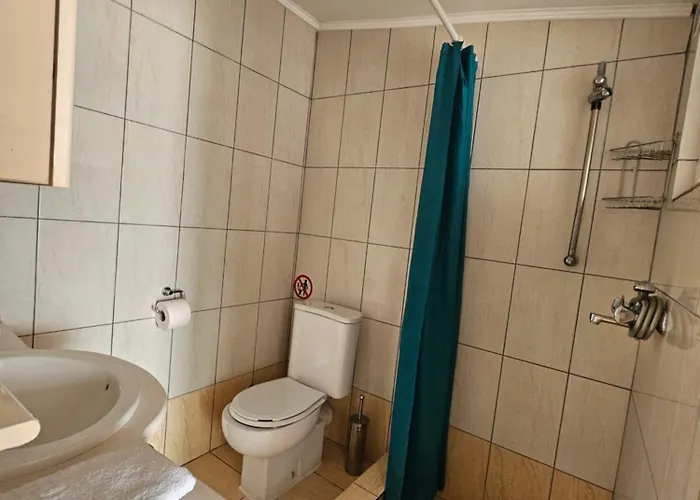 Leonidas * Néa Péramos